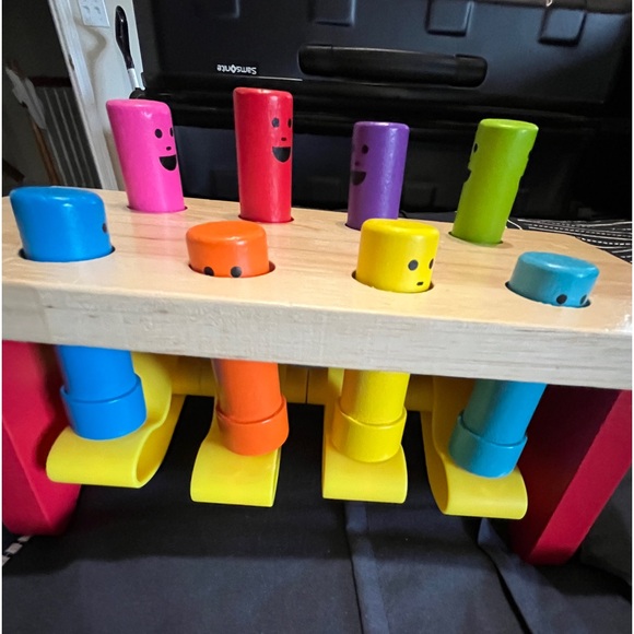 Melissa & Doug Pounding Toy for toddlers - Picture 2 of 5